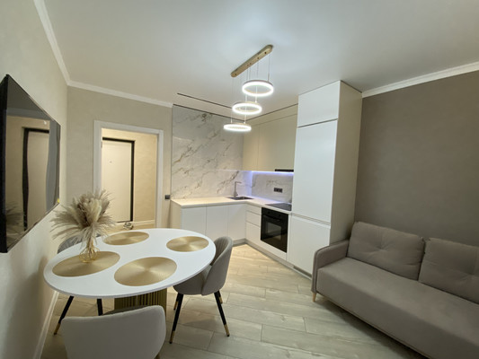 Продам трехкомнатную (3-комн.) квартиру, Маршала Жукова пр-кт, 18, Ростов-на-Дону г