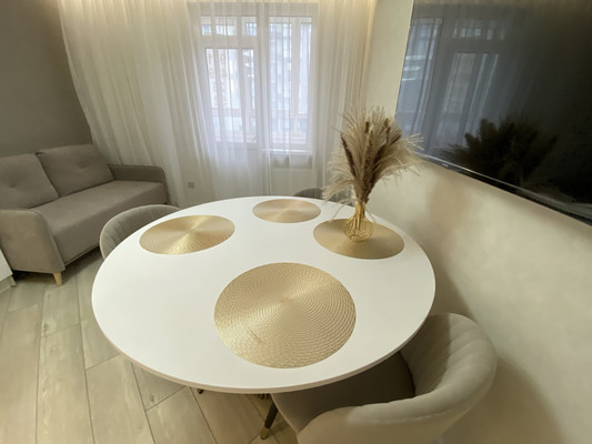 Продам трехкомнатную (3-комн.) квартиру, Маршала Жукова пр-кт, 18, Ростов-на-Дону г