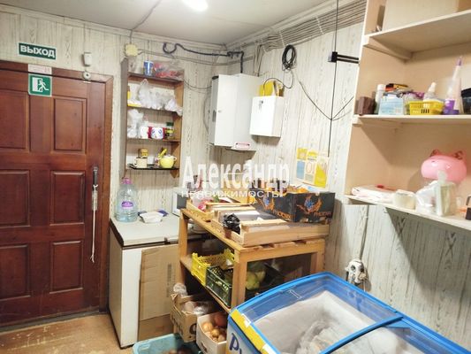 Продам торговое помещение 61,1 м2, Сосновая ул, 2, Приозерск г