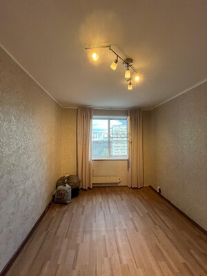 Продам комнату в 3-комн. квартире, Варшавское ш, 149к1, Москва г