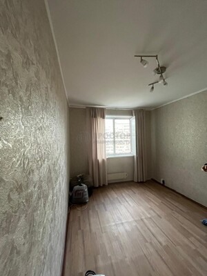 Продам комнату в 3-комн. квартире, Варшавское ш, 149к1, Москва г