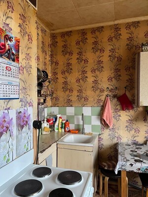 Продам комнату в 3-комн. квартире, Варшавское ш, 149к1, Москва г