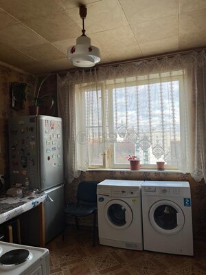 Продам комнату в 3-комн. квартире, Варшавское ш, 149к1, Москва г