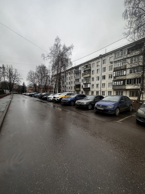 Продам трехкомнатную (3-комн.) квартиру, Советская ул, 52, Видное г