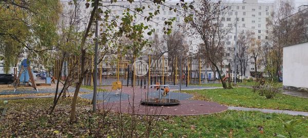 Продам трехкомнатную (3-комн.) квартиру, Мусоргского ул, 1, Москва г