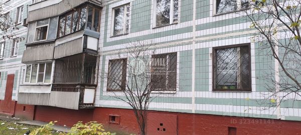 Продам трехкомнатную (3-комн.) квартиру, Мусоргского ул, 1, Москва г