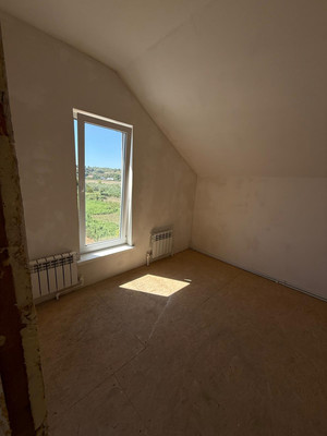 Продам дом, Красная ул, 33, Уташ п, 0 км от города