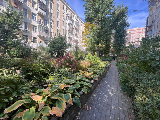 Продам 2-комн. в 5-комн. квартире, Ленинградский пр-кт, 14к4, Москва г