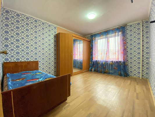 Продам трехкомнатную (3-комн.) квартиру, Воинов-интернационалистов ул, 21, Йошкар-Ола г