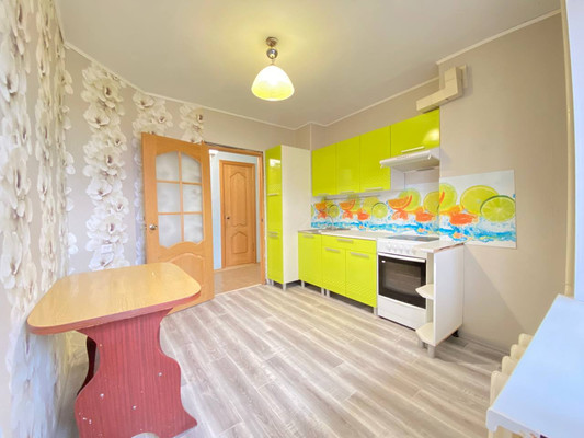 Продам трехкомнатную (3-комн.) квартиру, Воинов-интернационалистов ул, 21, Йошкар-Ола г