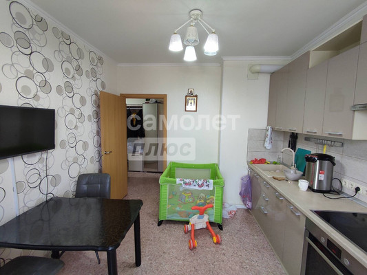 Продам двухкомнатную (2-комн.) квартиру, Агрономическая ул, 5, Совхозный п