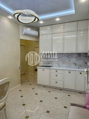 Продам трехкомнатную (3-комн.) квартиру, Новодмитровская ул, 2к6, Москва г