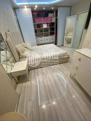 Продам трехкомнатную (3-комн.) квартиру, Новодмитровская ул, 2к6, Москва г