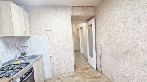 Продам двухкомнатную (2-комн.) квартиру, Южно-Моравская ул, 36, Воронеж г