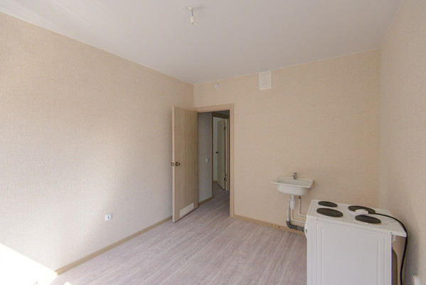 Продам однокомнатную (1-комн.) квартиру, Дмитрия Петрова ул, 9, Ростов-на-Дону г