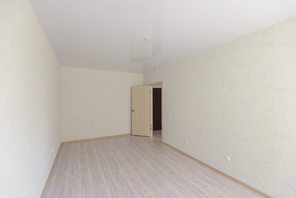 Продам однокомнатную (1-комн.) квартиру, Дмитрия Петрова ул, 9, Ростов-на-Дону г