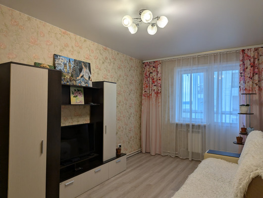 Продам однокомнатную (1-комн.) квартиру, Верхняя Набережная ул, 161/16, Иркутск г