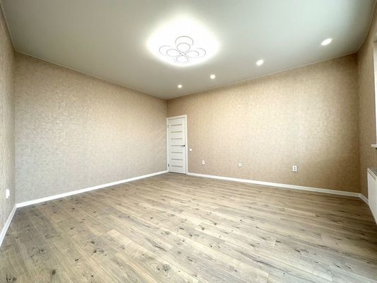 Продам трехкомнатную (3-комн.) квартиру, Воронежская ул, 47/11кд, Краснодар г