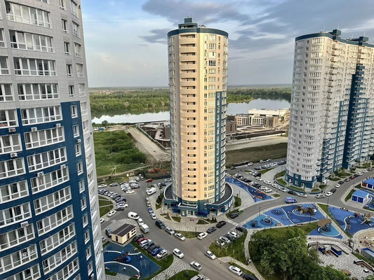 Продам трехкомнатную (3-комн.) квартиру, Воронежская ул, 47/11кд, Краснодар г