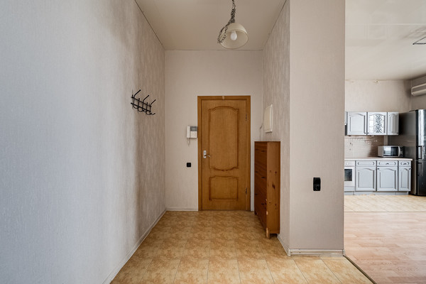 Продам двухкомнатную (2-комн.) квартиру, Новокуркинское ш, 51, Москва г