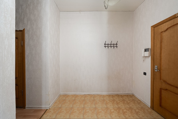 Продам двухкомнатную (2-комн.) квартиру, Новокуркинское ш, 51, Москва г