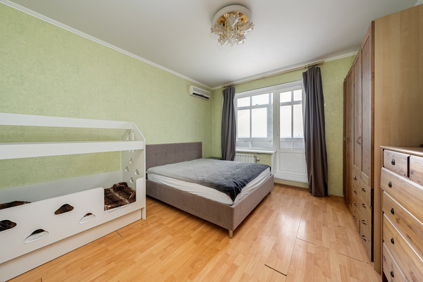 Продам двухкомнатную (2-комн.) квартиру, Новокуркинское ш, 51, Москва г