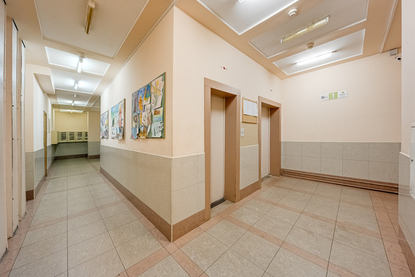 Продам двухкомнатную (2-комн.) квартиру, Новокуркинское ш, 51, Москва г