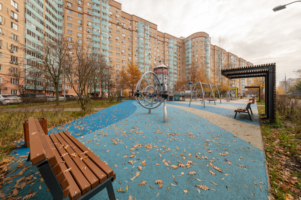 Продам двухкомнатную (2-комн.) квартиру, Новокуркинское ш, 51, Москва г