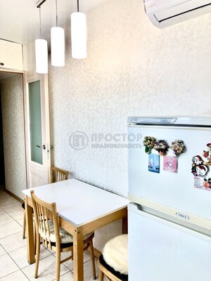 Продам однокомнатную (1-комн.) квартиру, Ломоносовский пр-кт, 34А, Москва г