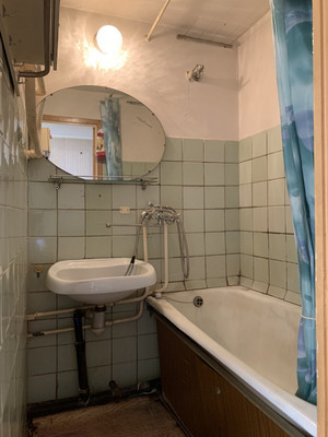 Продам двухкомнатную (2-комн.) квартиру, Соловьиный проезд, 2, Москва г