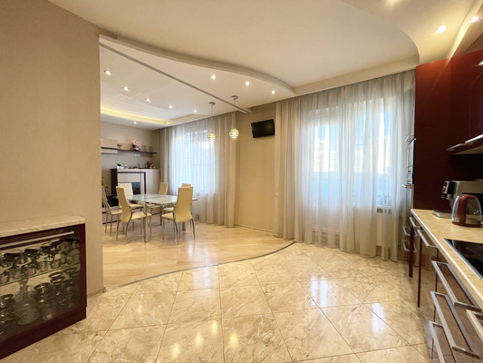 Сдам двухкомнатную (2-комн.) квартиру, Коломяжский пр-кт, 15к2, Санкт-Петербург г