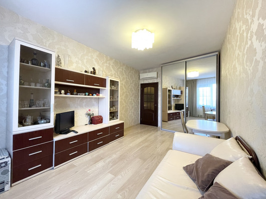 Сдам двухкомнатную (2-комн.) квартиру, Коломяжский пр-кт, 15к2, Санкт-Петербург г