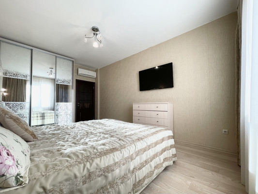 Сдам двухкомнатную (2-комн.) квартиру, Коломяжский пр-кт, 15к2, Санкт-Петербург г