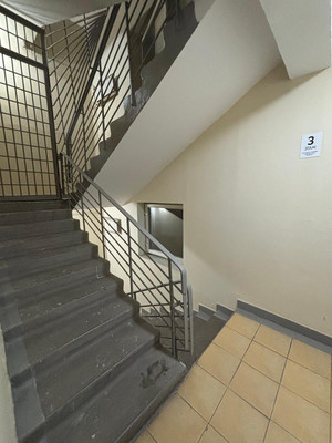 Продам трехкомнатную (3-комн.) квартиру, Шверника ул, 3, Москва г