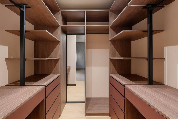 Продам трехкомнатную (3-комн.) квартиру, Санаторная ул, 5А, Марфино с