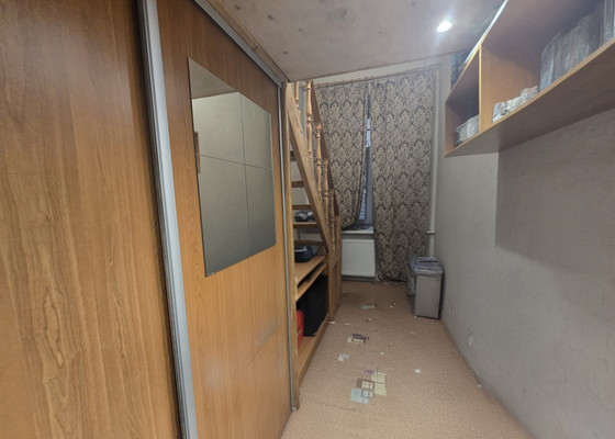 Продам двухкомнатную (2-комн.) квартиру, Моховая ул, 16, Санкт-Петербург г