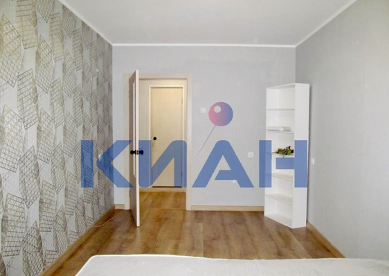 Продам двухкомнатную (2-комн.) квартиру, Елены Стасовой ул, 50А, Красноярск г