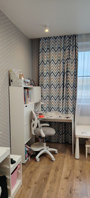 Продам трехкомнатную (3-комн.) квартиру, Хворостянского ул, 25, Новороссийск г