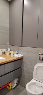 Продам трехкомнатную (3-комн.) квартиру, Хворостянского ул, 25, Новороссийск г