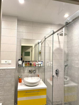 Продам двухкомнатную (2-комн.) квартиру, Постышева ул, 65, Иваново г