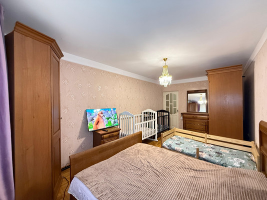 Продам трехкомнатную (3-комн.) квартиру, Аттоева ул, 13кБ, Хасанья с