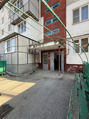 Продам трехкомнатную (3-комн.) квартиру, Аттоева ул, 13кБ, Хасанья с