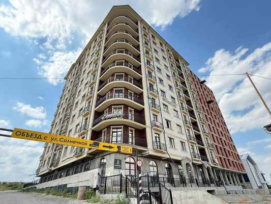 Продам трехкомнатную (3-комн.) квартиру, Атажукина ул, 155, Нальчик г