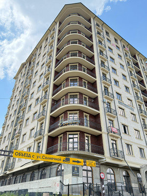 Продам трехкомнатную (3-комн.) квартиру, Атажукина ул, 155, Нальчик г