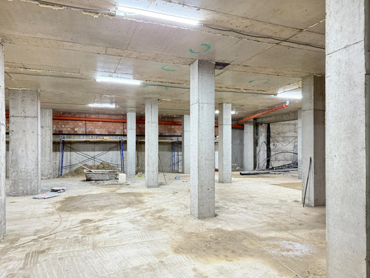 Продам трехкомнатную (3-комн.) квартиру, Атажукина ул, 155, Нальчик г