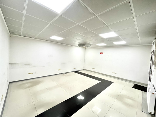 Сдам коммерческое помещение 77,2 м2, Чайковского ул, 2ка, Калининград г