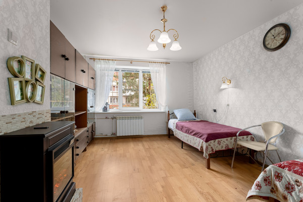 Продам однокомнатную (1-комн.) квартиру, Леонтьевская ул, 41, Пушкин г