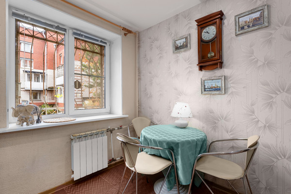 Продам однокомнатную (1-комн.) квартиру, Леонтьевская ул, 41, Пушкин г