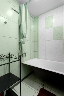 Продам однокомнатную (1-комн.) квартиру, Леонтьевская ул, 41, Пушкин г