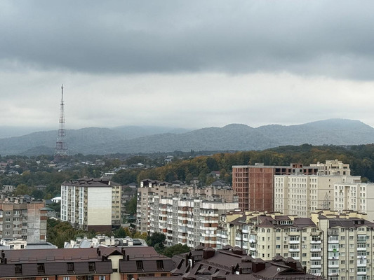 Продам трехкомнатную (3-комн.) квартиру, Московская ул, 14, Нальчик г